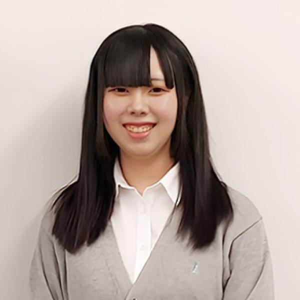 山吉 綾花さん
